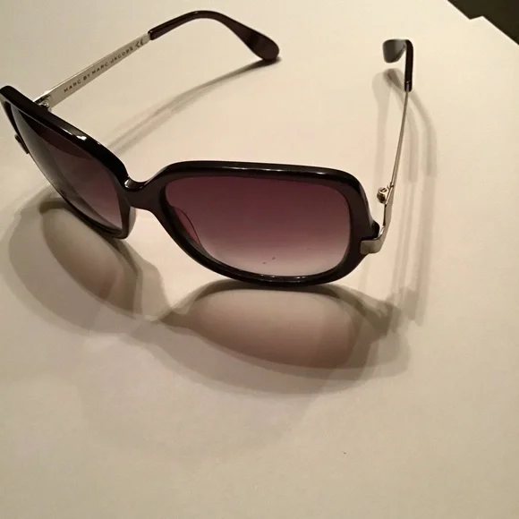 MARC BY MARC JACOBS Purple Polarized sunglasses MARC BY MARC JACOBS Purple Polarized sunglasses main image 3